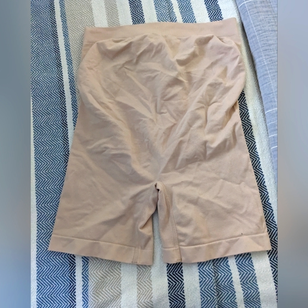 Motherhood Maternity Shapewear Support